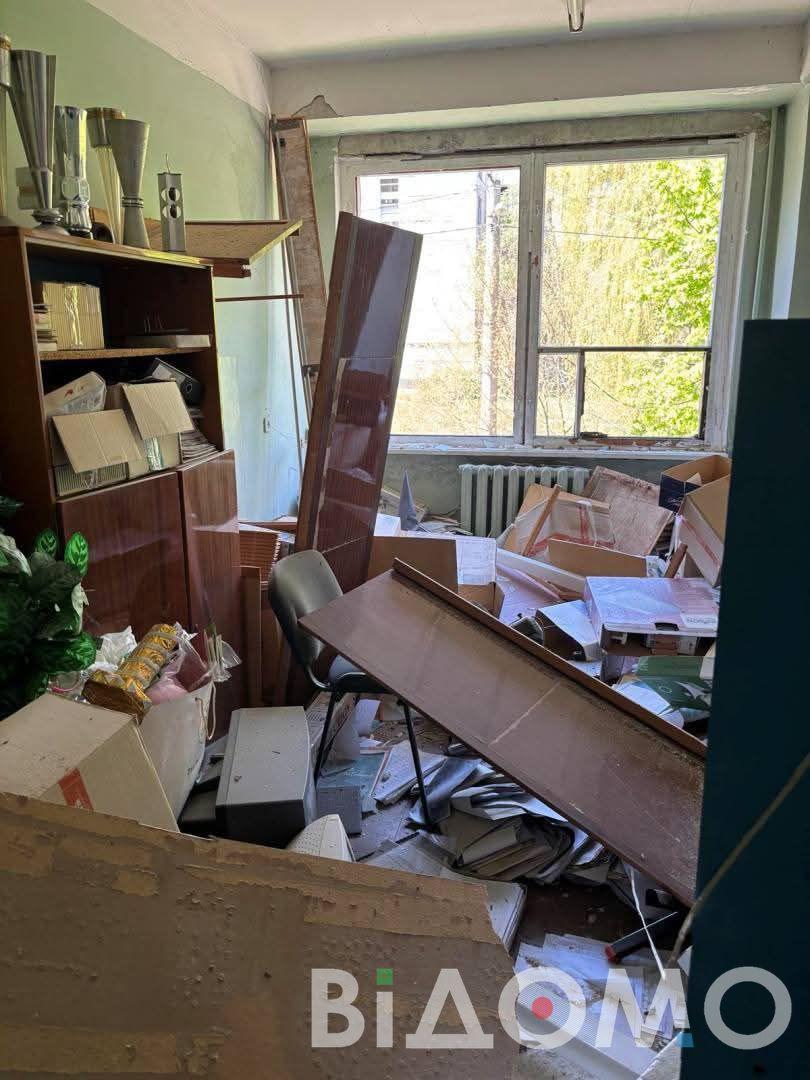 постраждалий виш