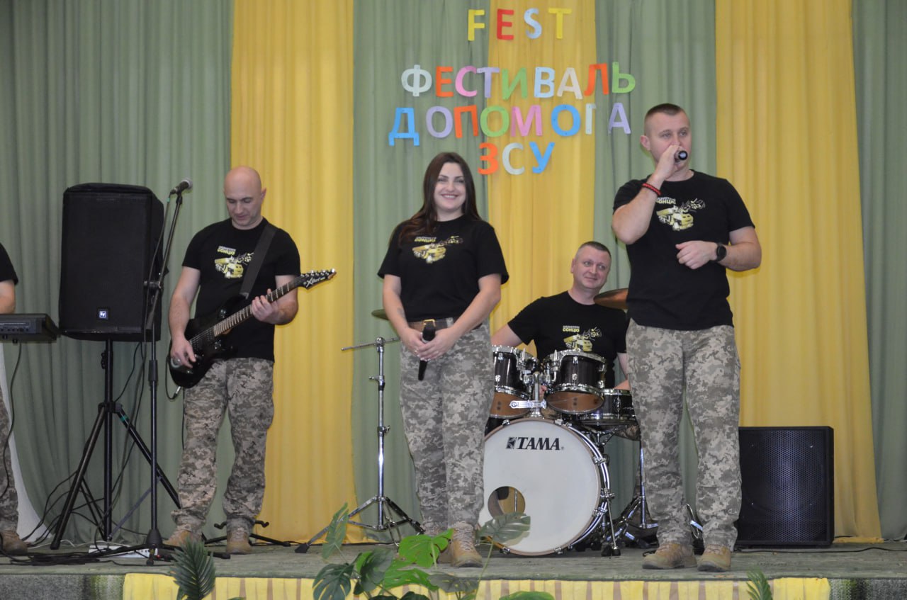 військовий оркестр