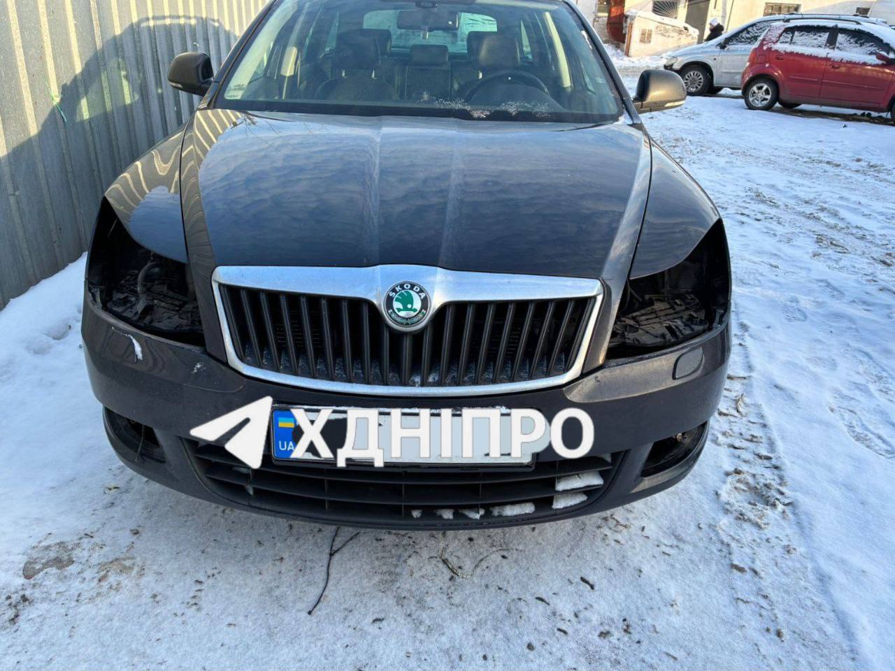 Автомобіль Skoda, з якого вкрали фари
