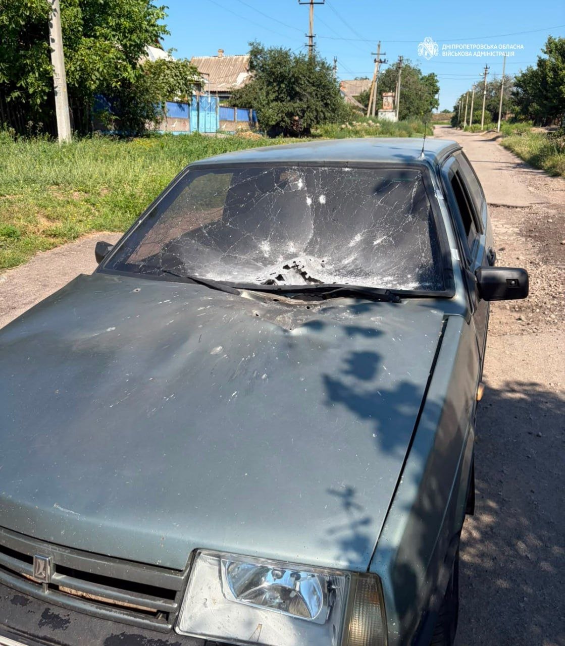 д