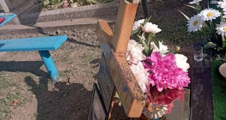 На Никопольщине неизвестные осквернили могилу защитника на кладбище