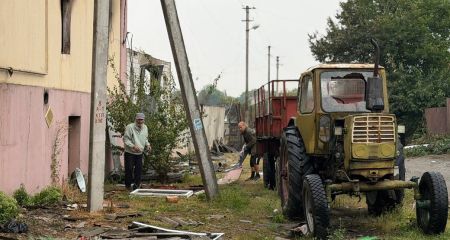 Стан стабілізували, загрози життю немає: у Дніпрі прооперували 10-річну дівчинку, яка постраждала від вибуху в Піщанці