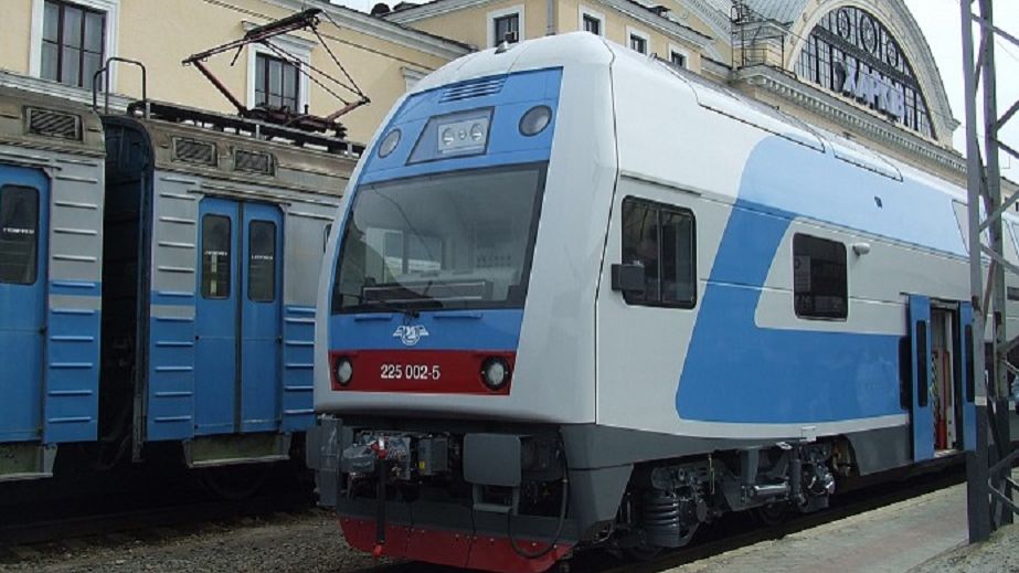 З 1 червня потяг з Дніпра до Харкова змінить періодичність