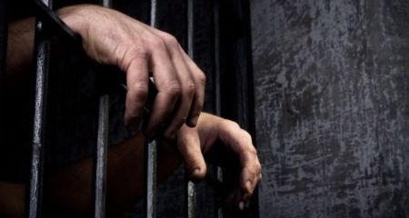 Бив по голові напилком: у Кривому Розі поліцейські повідомили про підозру чоловікові за вбивство знайомої (ФОТО)