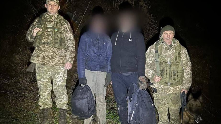 Житель Днепропетровщины едва не погиб, пытаясь сбежать в Румынию через горы (ФОТО)