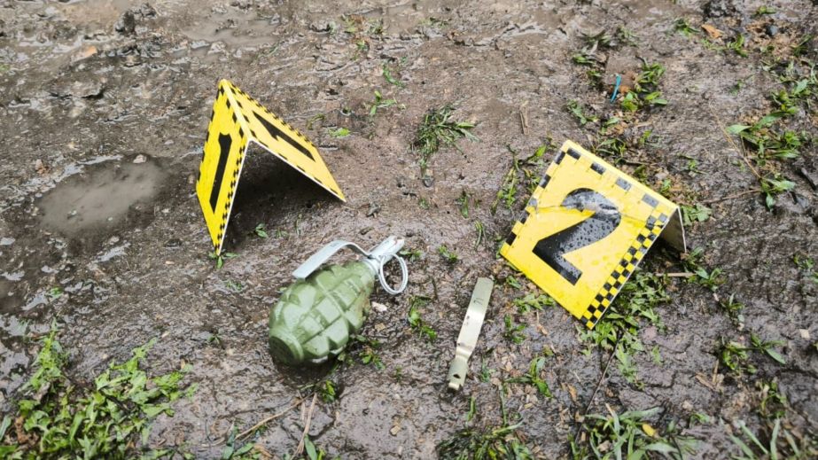 Мужчина, бросивший гранату в полицейских на Днепропетровщине, получил подозрение