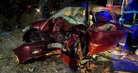 Смертельная авария в Верхнеднепровске: тело 19-летнего водителя деблокировали спасатели (ФОТО)