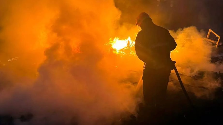 Пожар на "АрселорМиттал Кривой Рог": есть пострадавшие