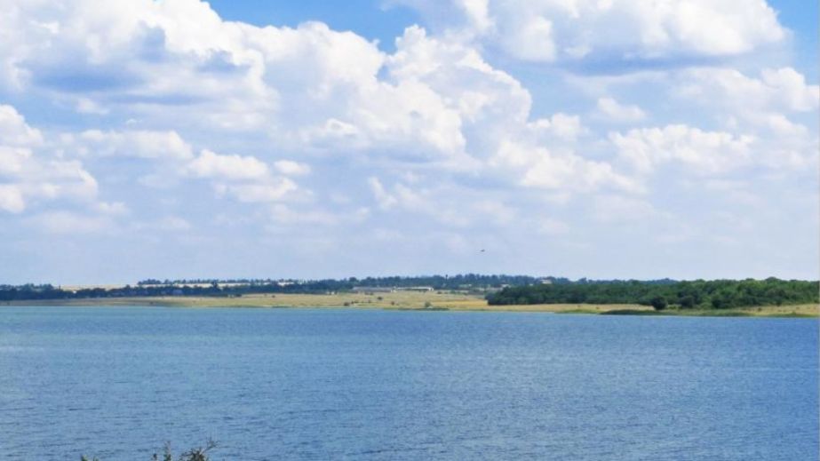 На Дніпропетровщині зникає величезне водосховище