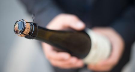 Забив пенсіонера до смерті пляшкою по голові: у Дніпрі засудили 20-річного молодика (ФОТО)