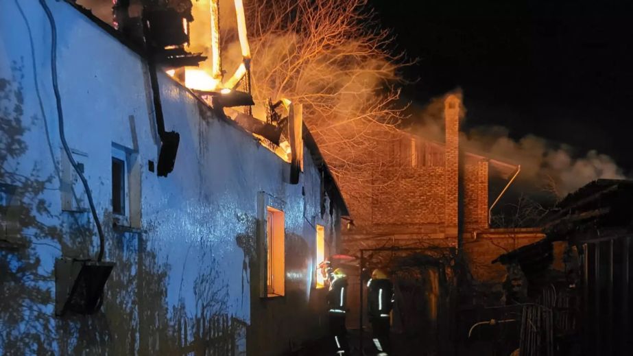 В Кривом Роге 87-летняя женщина чуть не сгорела в собственном доме (ФОТО)