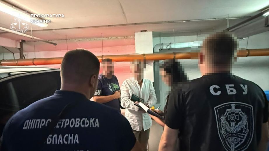 Фіктивна операція на хребті за $23 тисячі: у Дніпрі ділок обіцяв "списання" з військового обліку (ФОТО)