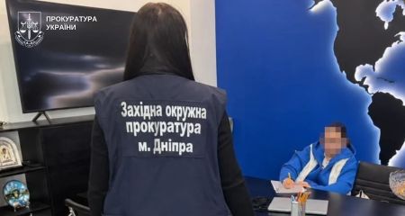 Перераховувала орендну плату на рахунок чоловіка: у Дніпрі арбітражну керуючу підозрюють у привласненні 600 тисяч гривень