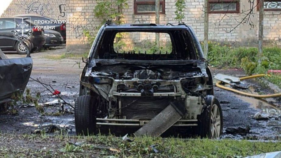 Транслировали подрыв военного авто вживую: в Днепре двух мужчин будут судить за теракт (ФОТО)
