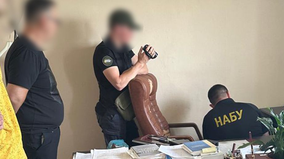 В Днепропетровской области судья горрайонного суда получил взятку за оправдательный приговор