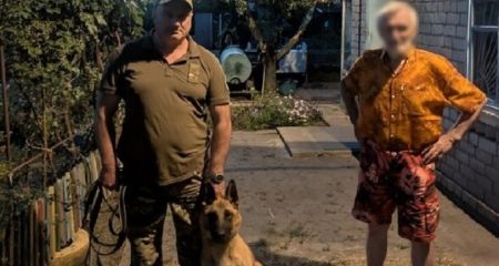 На Криворожье служебная собака нашла пожилого мужчину, который заблудился