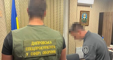 Збитки державі на 21 млн грн: службовців КЕВ з Дніпра підозрюють у розкраданні коштів для потреб ЗСУ