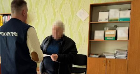 Майже 2 млн гривень збитків на ремонті доріг: чиновник з Дніпропетровщини постане перед судом