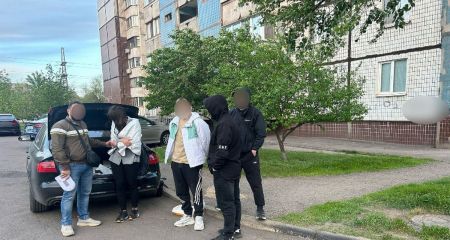 В Кривом Роге разоблачили банду наркоторговцев (ФОТО)