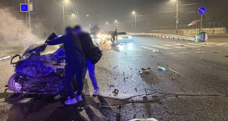 Машину разорвало на ...