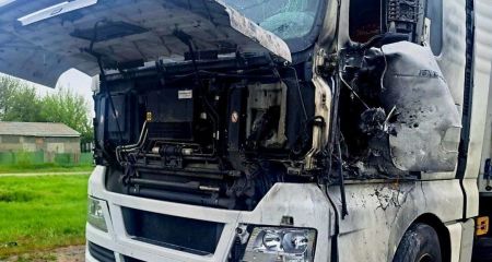 В течение 18 апреля россияне почти 20 раз атаковали два района Днепропетровщины: пострадали пять человек