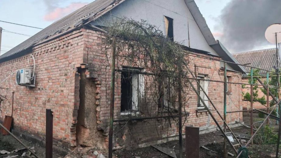 Ночью россияне атаковали Днепропетровщину более 15 раз: один человек погиб, двое получили ранения