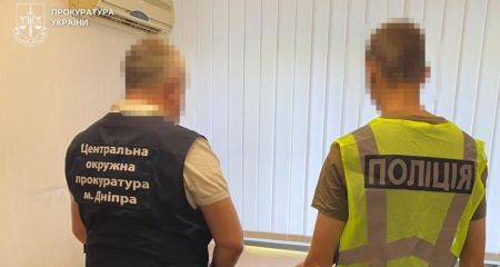 Майже 1 млн грн збитків на тренажерах: у Дніпрі повідомили про підозру ексдиректору комунального підприємства