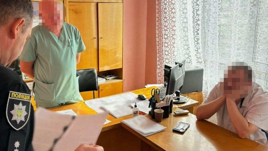 У Кривому Розі лікар за 5 тисяч доларів оформляв військовозобов’язаним відстрочку (ФОТО)