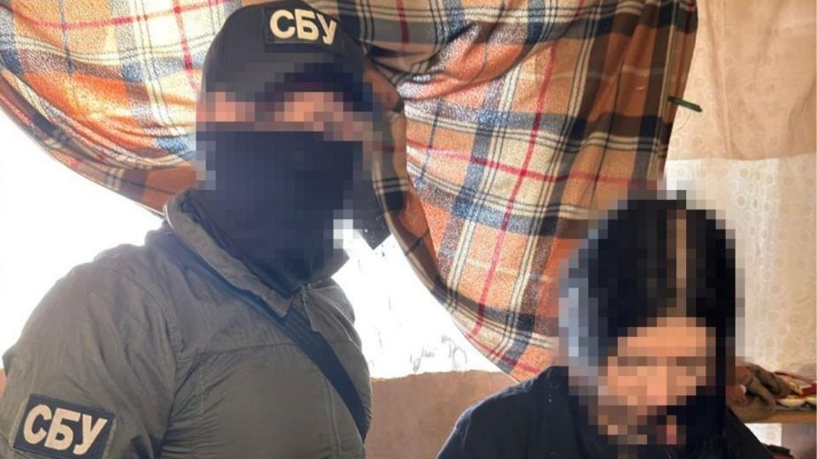 Готовила удары по админзданиям в центре Днепра: СБУ задержала 22-летнюю вероятную корректировщицу российских атак
