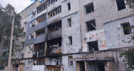 Троє загиблих, 10 поранених та понад 50 атак: ворог масовано вдарив по шести районах Дніпропетровщини (ФОТО)