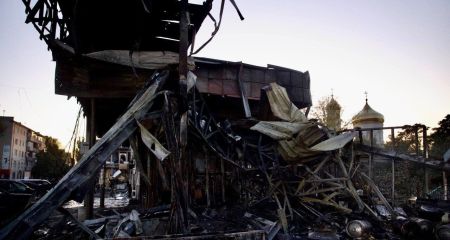 Російський удар по середмістю Павлограда: у лікарнях залишаються 18 поранених, серед них &ndash; четверо дітей