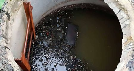 На Днепропетровщине мужчина погиб в выгребной яме