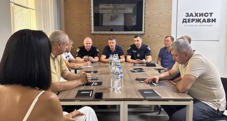 У Дніпрі говорили про те, як корупція підриває державність (ФОТО)