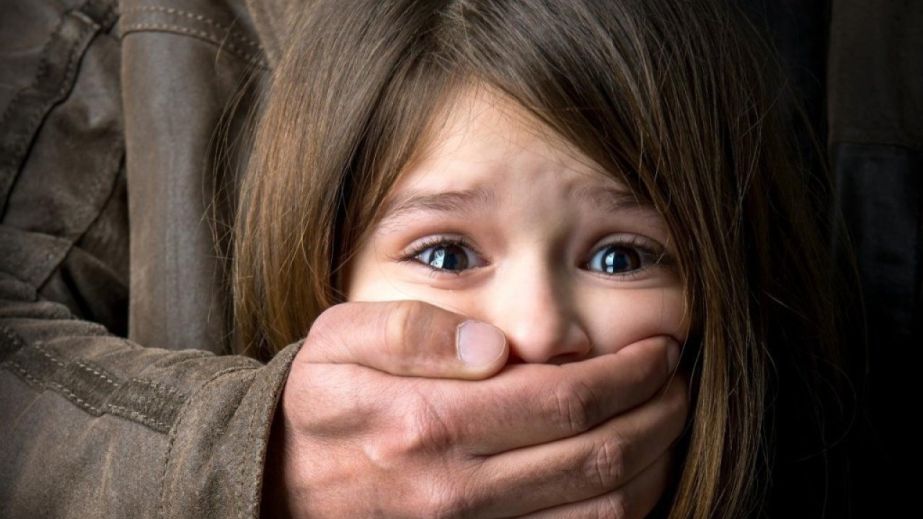 У Кривому Розі судитимуть чоловіка, який зґвалтував сусідську дитину