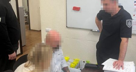 Збитки на майже 14 мільйонів: на Дніпропетровщині викрили нову корупційну схему з закупівлі ліжок для військових