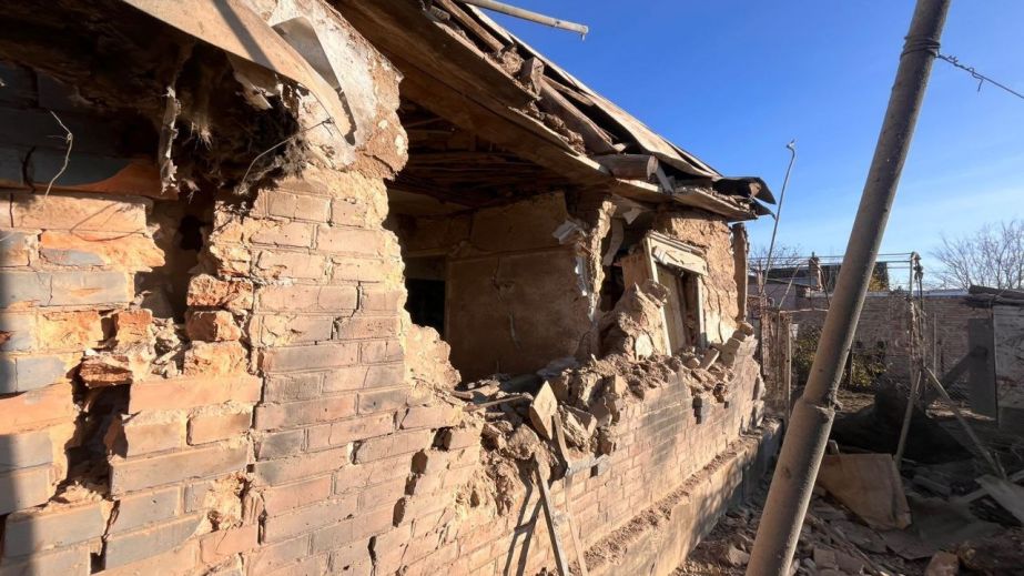 Впродовж дня росіяни атакували два райони Дніпропетровщини: є загиблий та постраждалі (ФОТО)