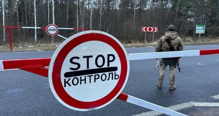 Житель Кривого Рогу на машині тікав від прикордонників на Рівненщині