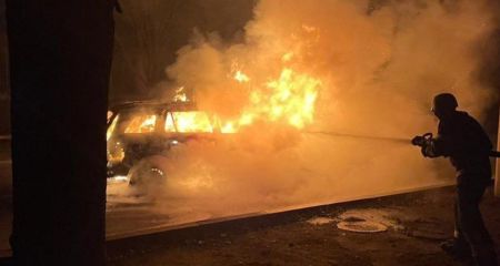 Впродовж ночі ворог обстрілював Дніпропетровщину: є постраждалі, пошкоджені будинки та машини (ФОТО)