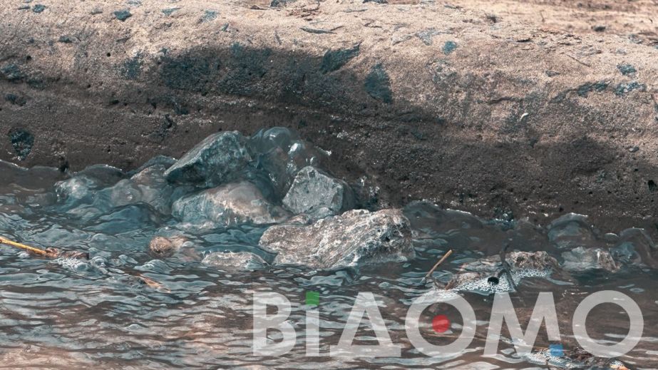 "Гарячий гейзер" зʼявився на головному залізничному вокзалі у Дніпрі (ВІДЕО)