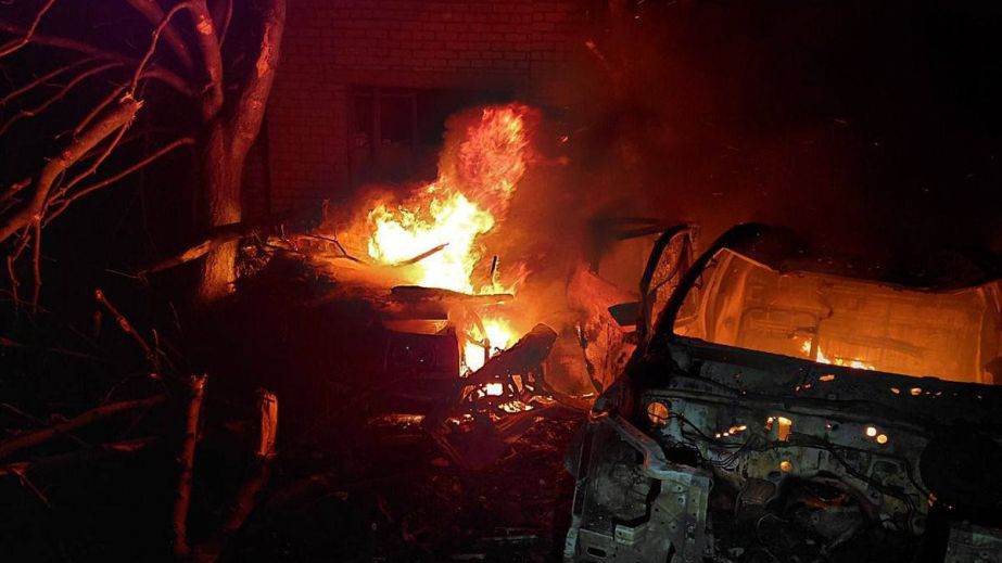 У ДСНС показали наслідки нічних атак на Дніпропетровщину (ФОТО)