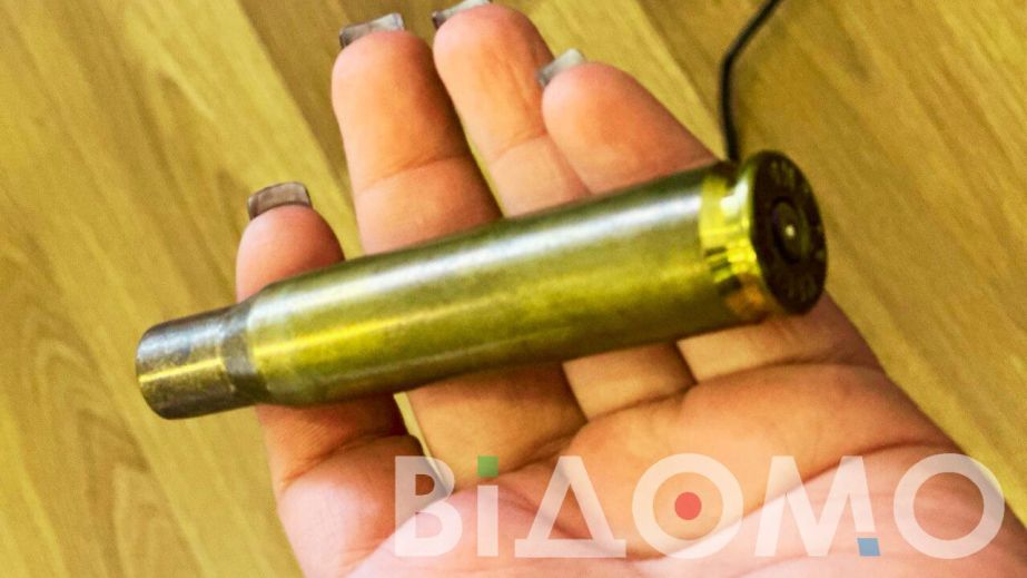 В Каменском люди находят на улице гигантские гильзы (ФОТО)