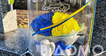 Защищали свой дом от войны до последнего вдоха, а теперь созерцают руины на Днепропетровщине с Аллеи Славы (ВИДЕО)