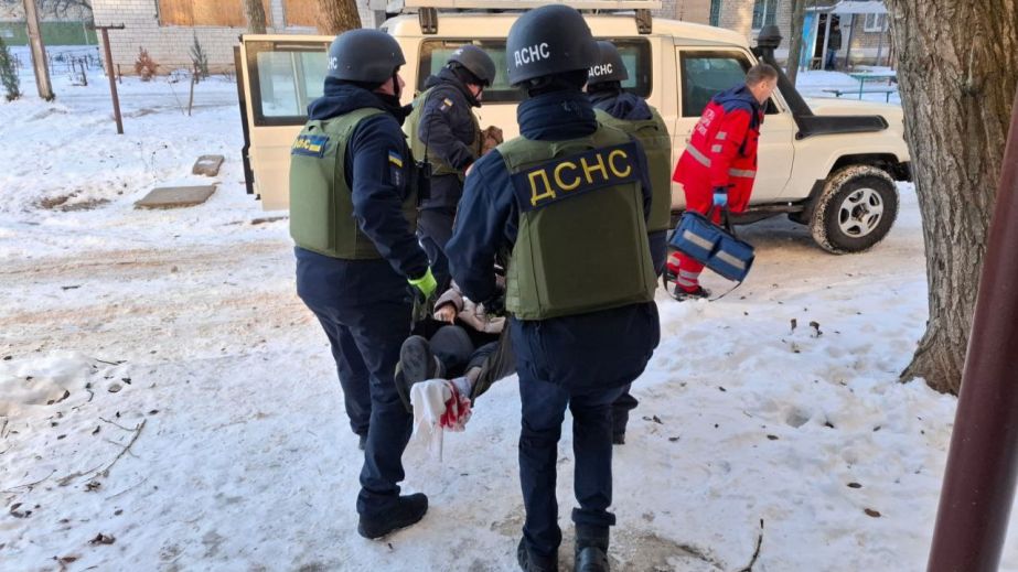 Впродовж дня росіяни атакували Дніпро та два райони області: постраждали семеро людей (ФОТО)