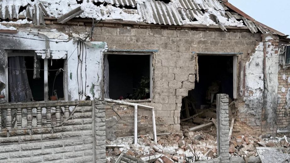 В течение дня россияне атаковали четыре района Днепропетровщины и Кривой Рог: погиб человек, есть разрушения (ФОТО)