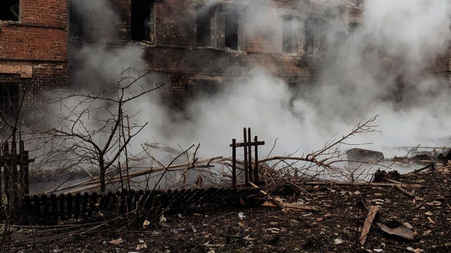 Росіяни здійснили найтривалішу атаку на Кривий Ріг. У поліції показали кадри перших хвилин після прильотів (ВІДЕО)