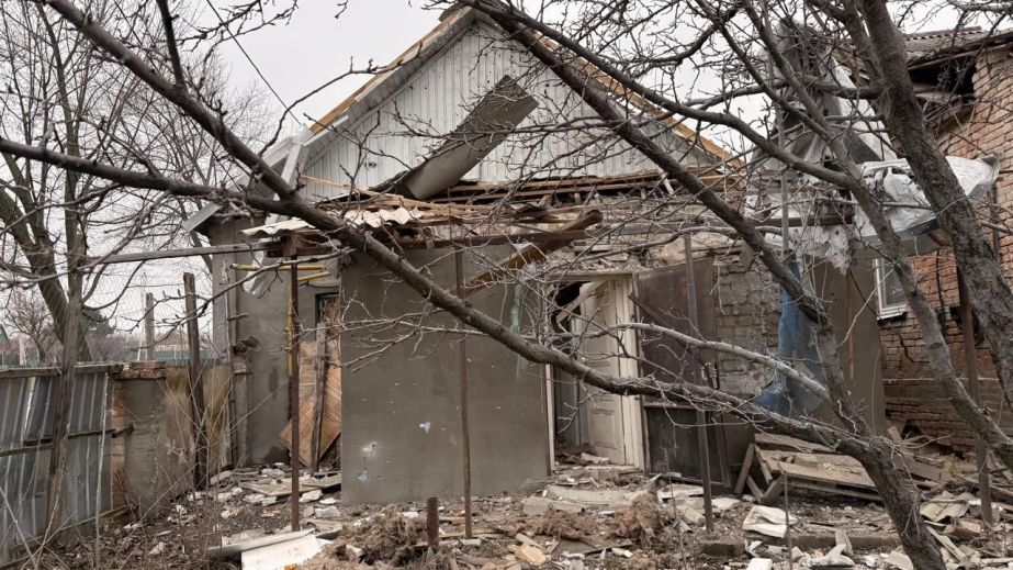 Вночі 11 лютого росіяни 15 разів атакували два райони Дніпропетровщини