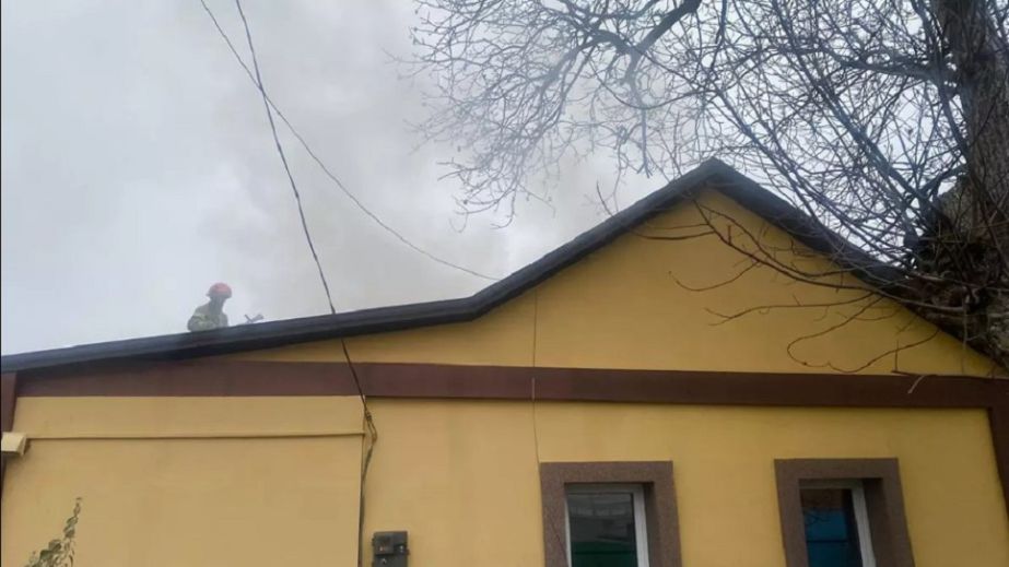 У Самарі сталася пожежа у приватному будинку (ФОТО)