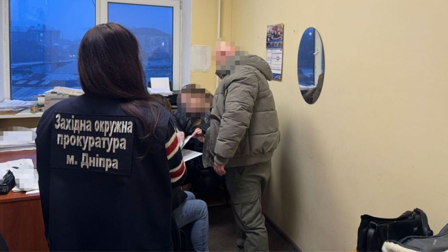 Прооперував здорову руку 8-річному хлопчику: у Дніпрі лікаря віддали під суд