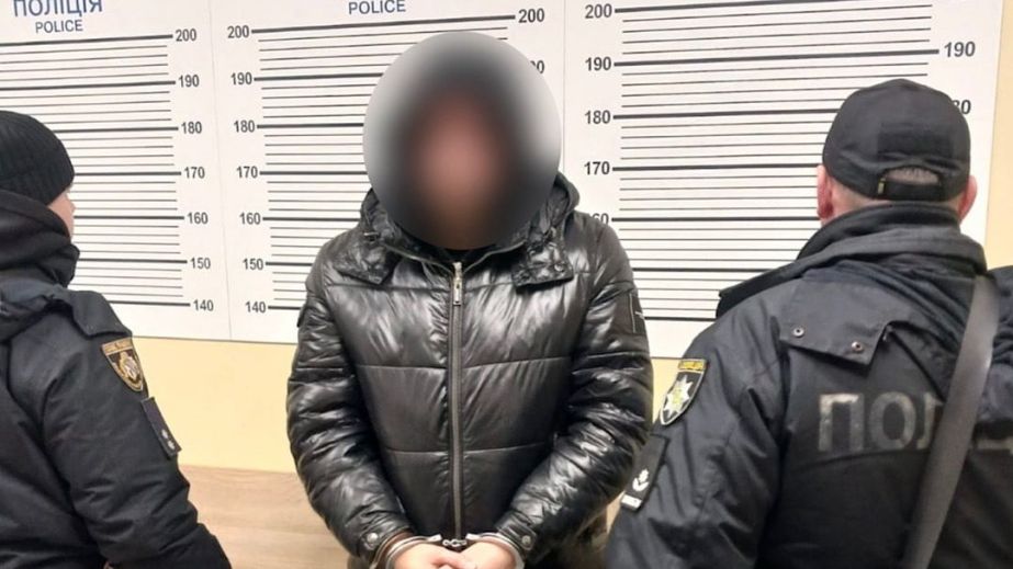 Виніс 150 тисяч гривень з комірки фітнес-клубу: у Дніпрі поліція затримала мешканця Полтавщини (ФОТО)