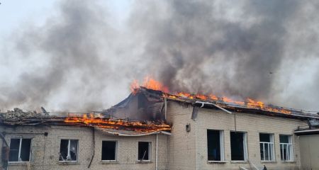 Зруйновані будинки т...